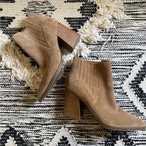 Marc Fisher khaki suede ankle boots, 3.5” heel, 5” shaft…worn once, EUC